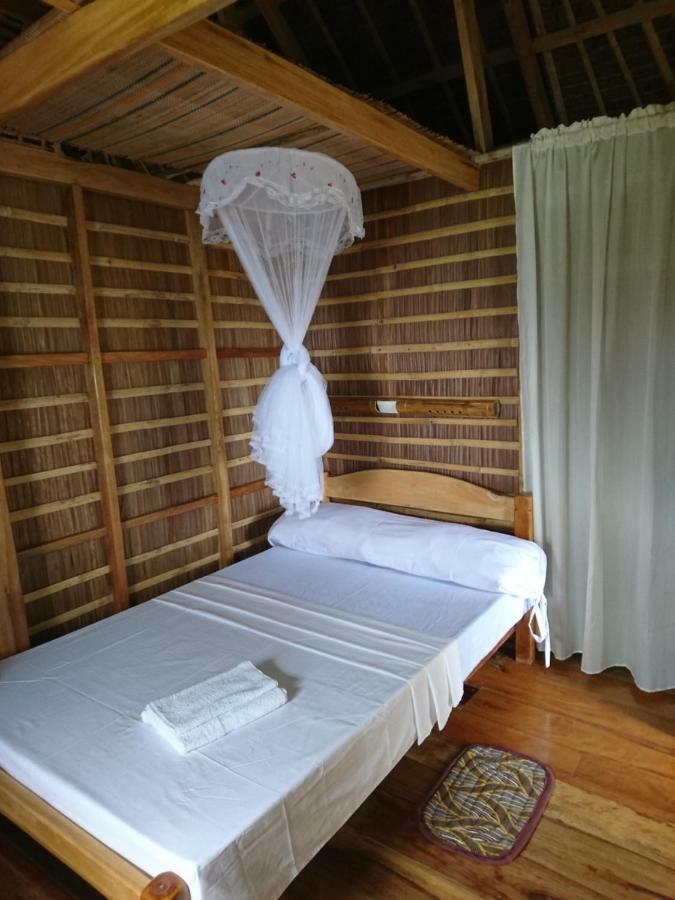 Tinaoog Beach Resort Alad Zewnętrze zdjęcie